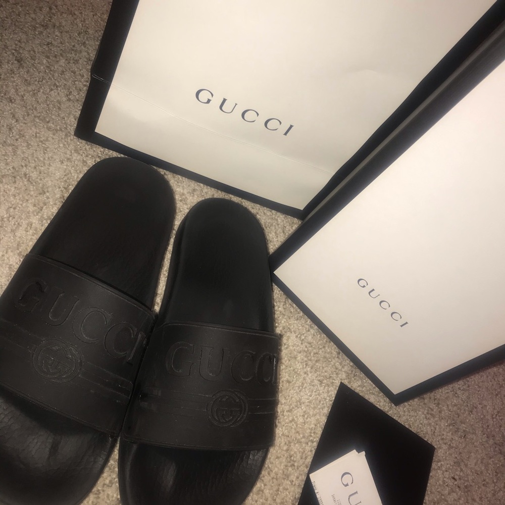 GUCCI Slides